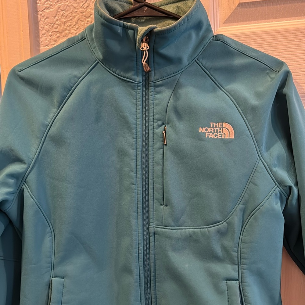 North Face TNF Apex Women’s Jacket (Teal)